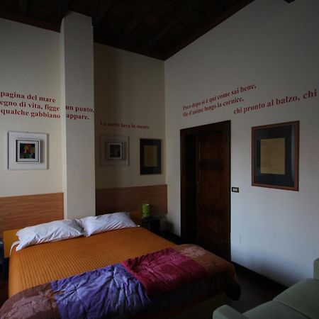 B&B Casa Dei Poeti 曼托瓦 外观 照片